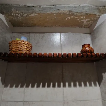 Traditional Istrian Stone House Hiša za goste 3*