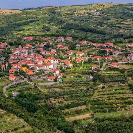 Traditional Istrian Stone House 3*