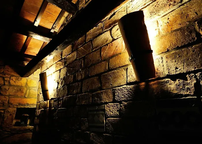 Traditional Istrian Stone House Konukevi Šmarje